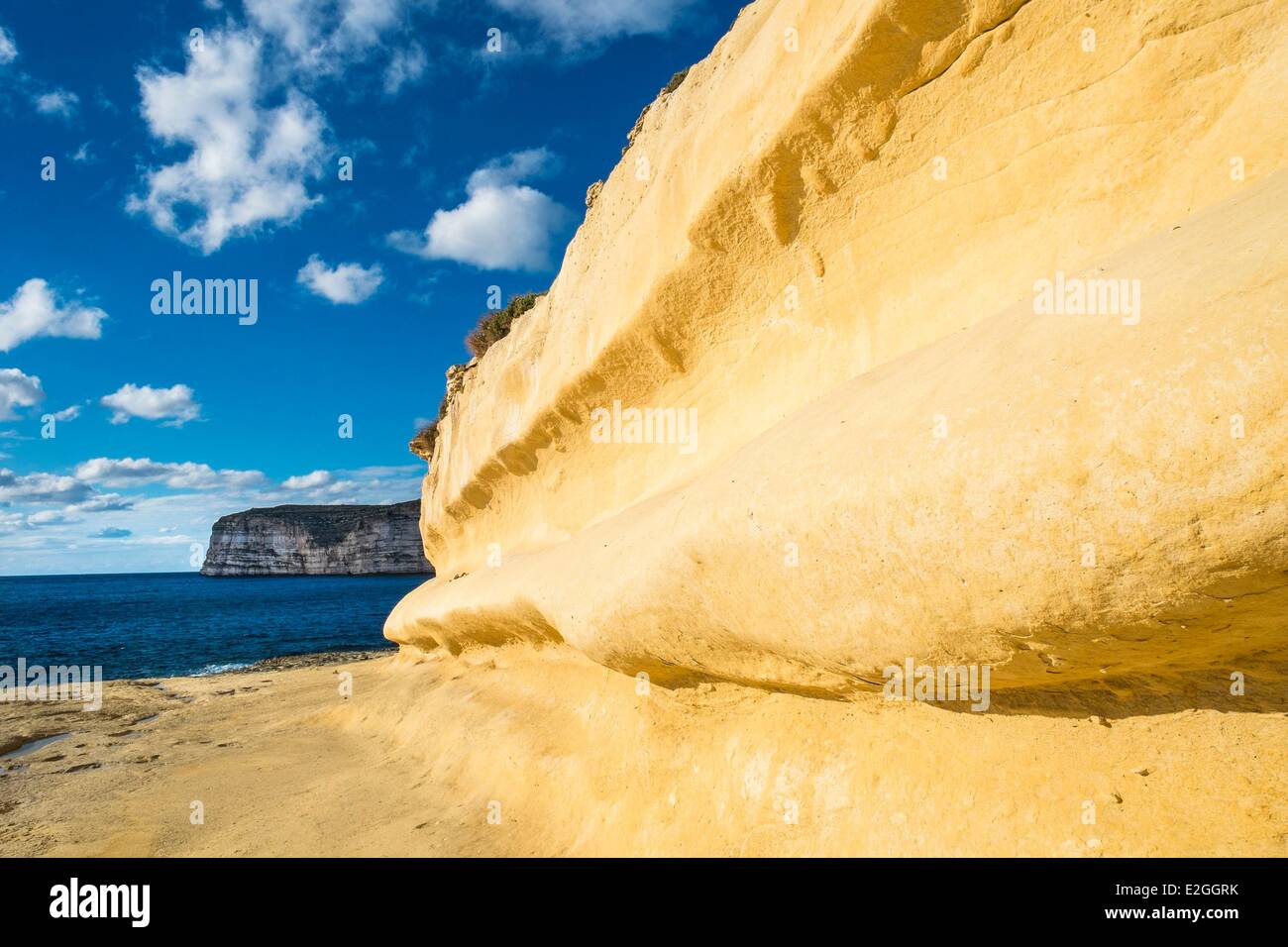 L'île de Malte Gozo Xlendi Xlendi bay Banque D'Images