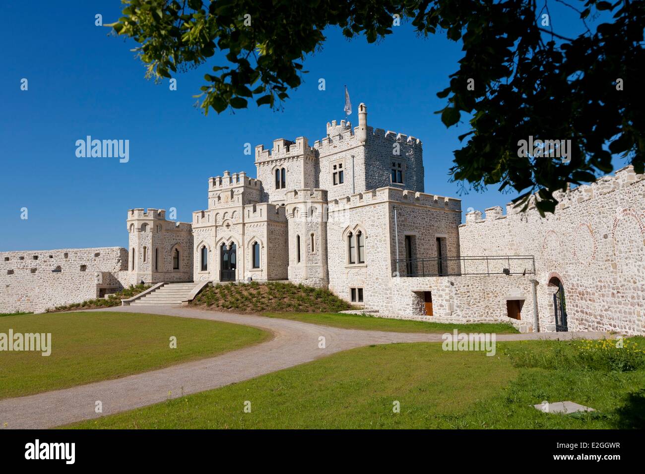 France Pas de Calais Condette Hardelot Château manoir de style Tudor construit au début du xxe siècle sur les fondations d'un château Banque D'Images