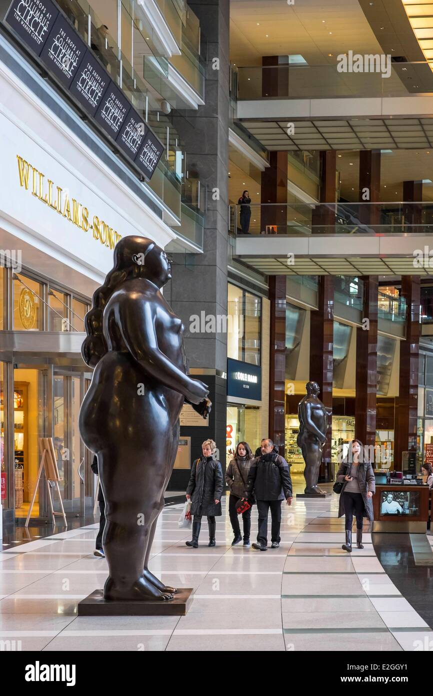 États-unis New York Manhattan Theatre district Colombus Circle shopping mall Time Warner Center statue de Fernando Botero Banque D'Images