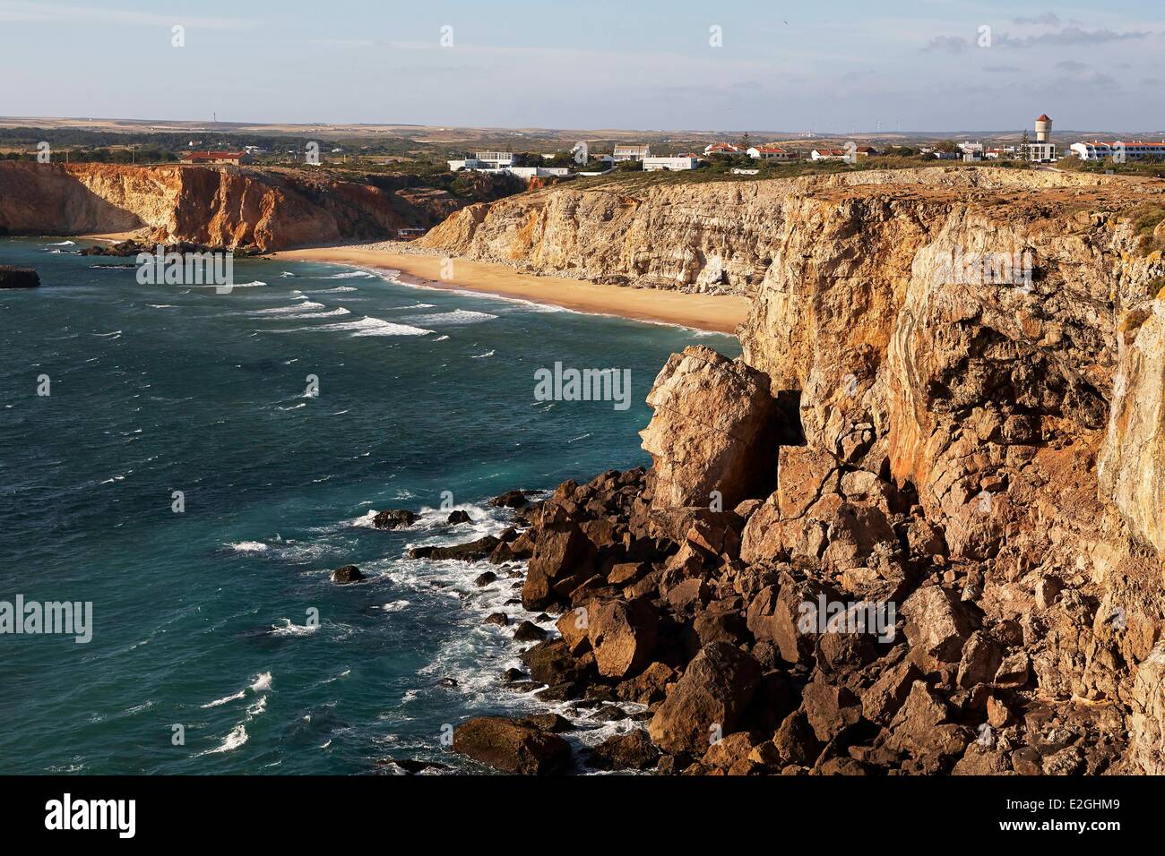 Sagres Portugal Algarve falaises et plage Banque D'Images