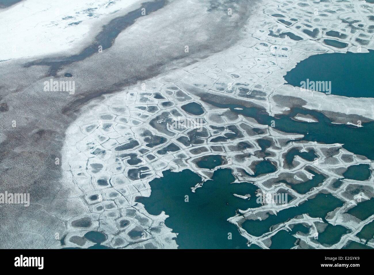 United States Alaska Arctic National Wildlife Refuge Kaktovik lagon gelé et la formation de la glace de mer pack Banque D'Images