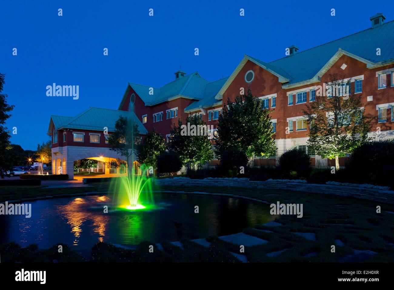 Canada province de Québec Centre-du-Québec Auberge Godefroy Bécancour bassin dans les jardins de l'hôtel Banque D'Images