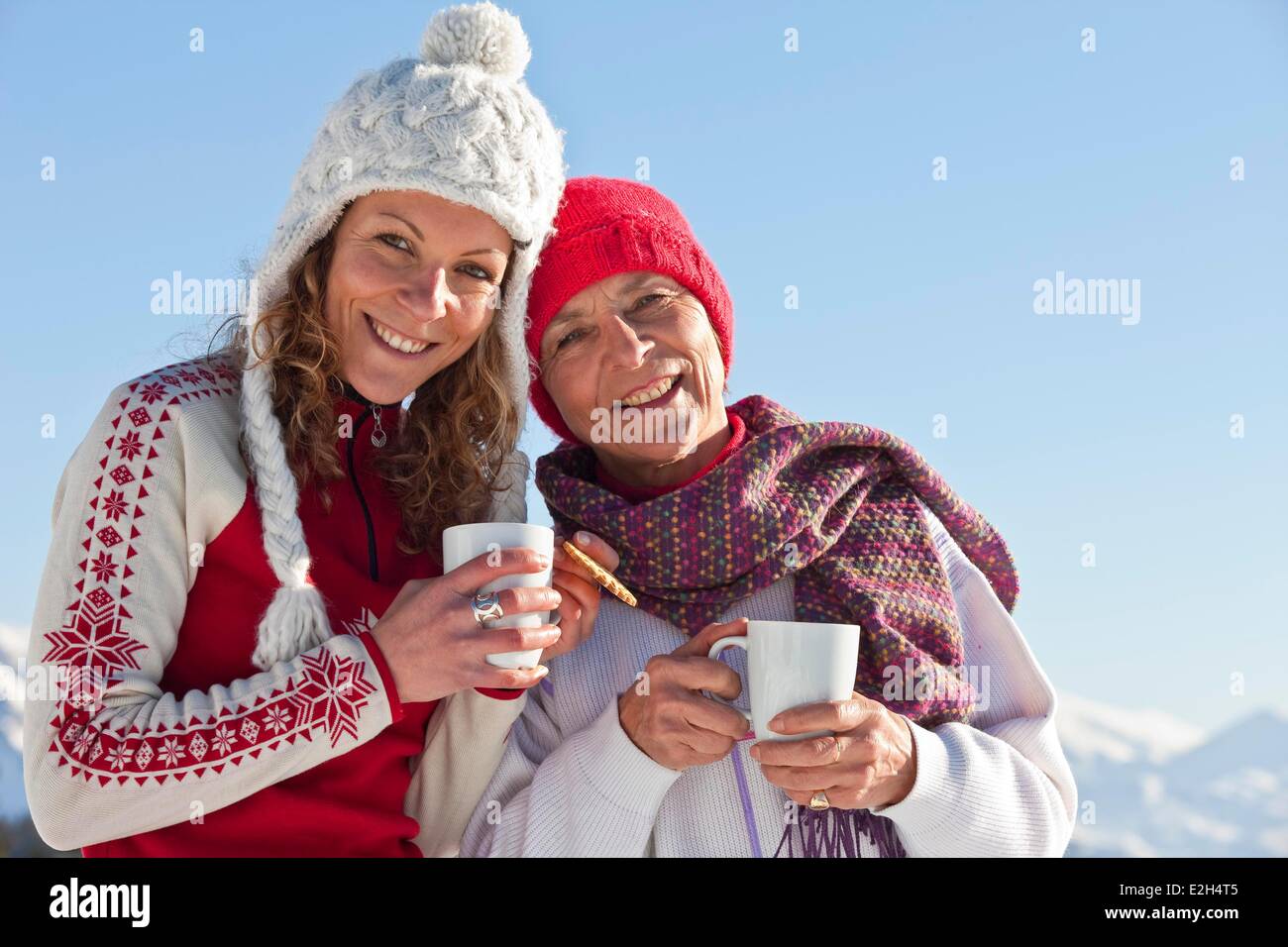 France Isère Chamrousse femmes sports d'hiver Banque D'Images