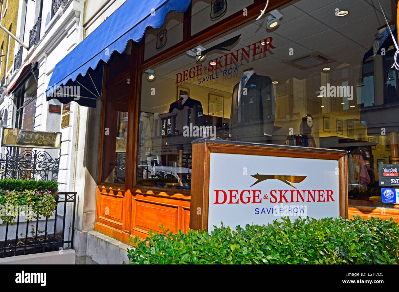 Tailleurs sur mesure sur Bond Street, Mayfair, City of Westminster, London, England, United Kingdom Banque D'Images