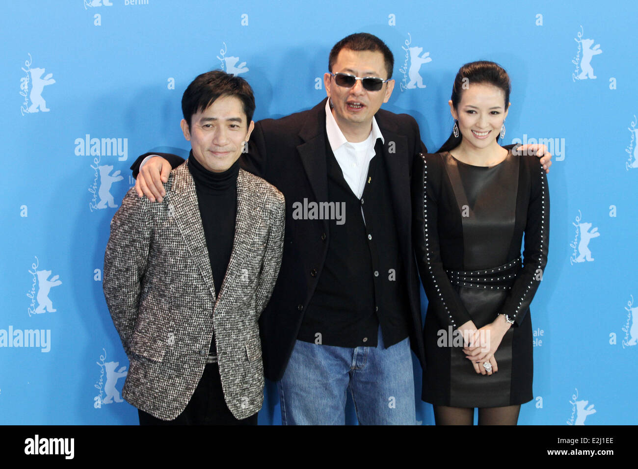 Wong Kar Wai, Zhang Ziyi und Tony Leung Chiu Wai au 63e Festival International du Film de Berlin (Berlinale) - Yi Dai Zong Shi/Le Grand Maître photocall - Grand Hyatt Hotel à Potsdamer Platz. Où : Berlin, Berlin, Allemagne Quand : 07 févr. 2013 Banque D'Images