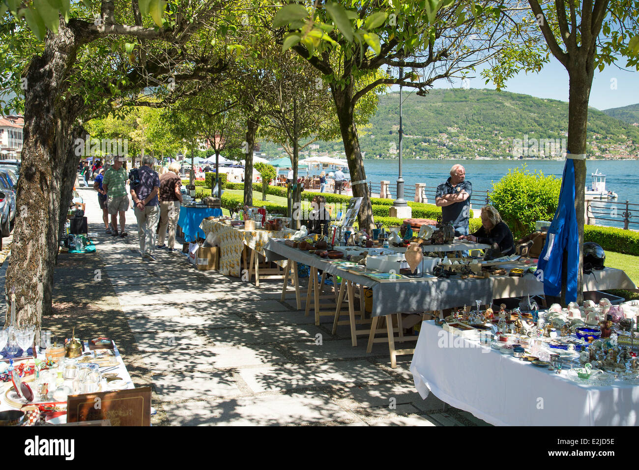 Salon des antiquaires italiens Baveno sur les rives du Lac Majeur Banque D'Images
