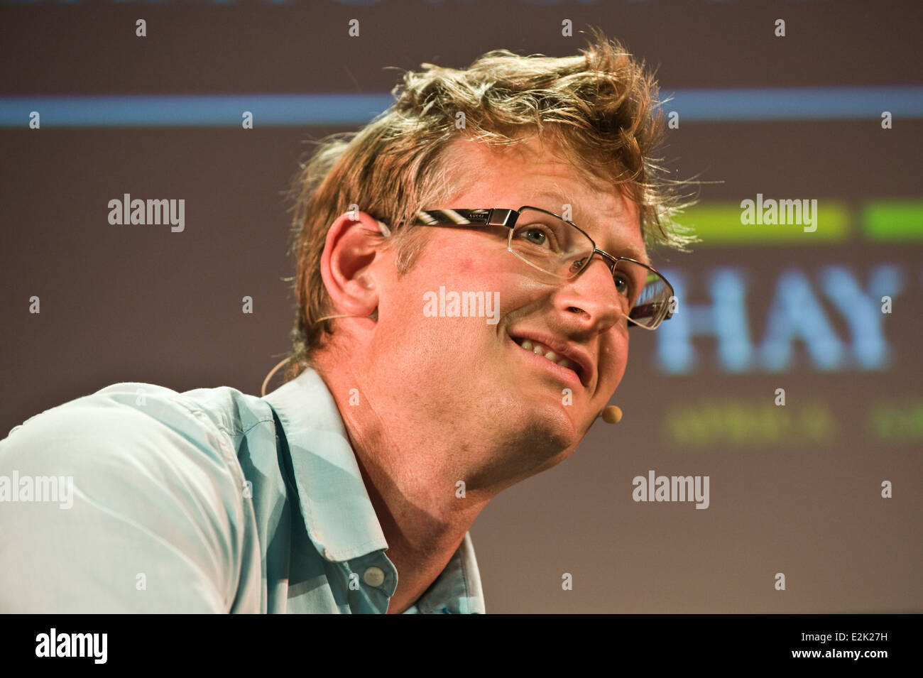 Mark Lynas discuter de l'énergie nucléaire à Hay Festival 2014. © Jeff Morgan Banque D'Images