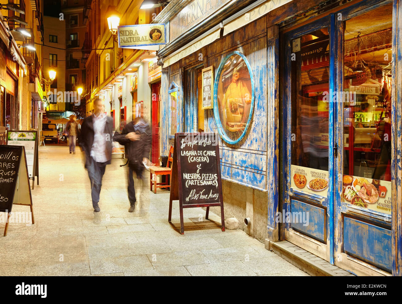Le centre-ville de nombreux restaurants et bars à tapas. Madrid. Espagne Banque D'Images