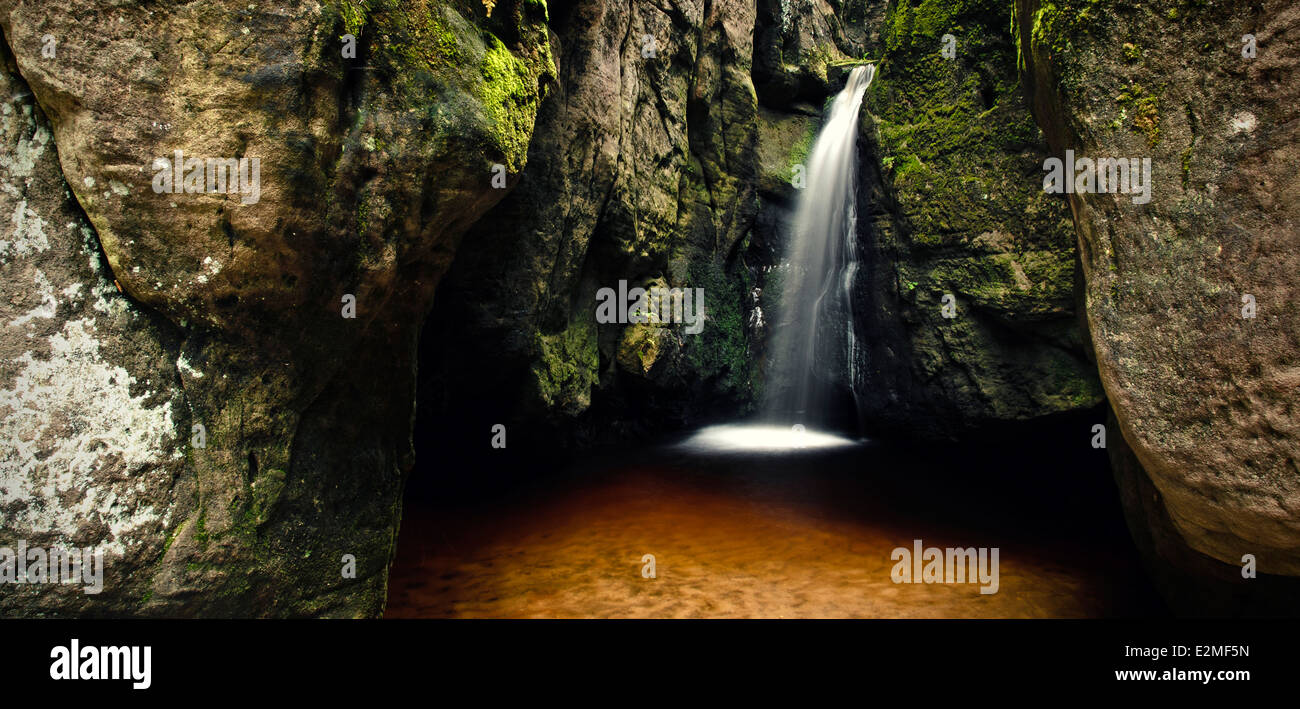 Cascade de rock city de Teplice Banque D'Images