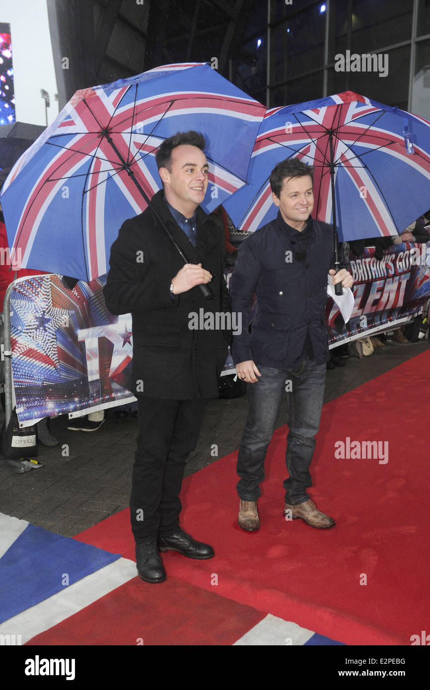 'Britain's Got Talent" auditions Les juges tenue à Clyde Auditorium dispose d''Ant et Dec Où : Glasgow, Scotland, United Kingdo Banque D'Images 'Britain's Got Talent" auditions Les juges tenue à Clyde Auditorium dispose d''Ant et Dec Où : Glasgow, Scotland, United Kingdo Banque D'Images