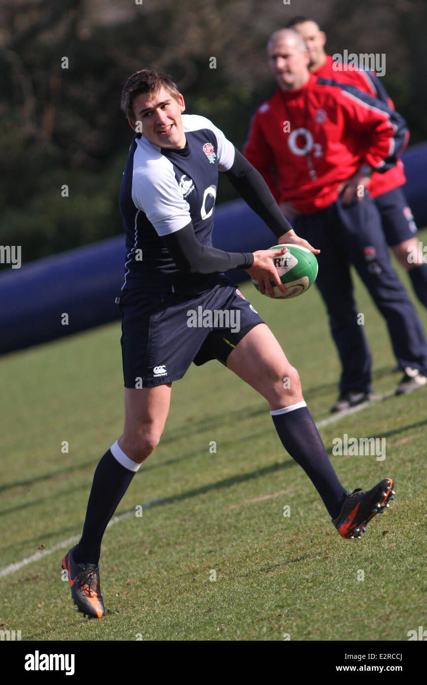 La formation de l'équipe anglaise de rugby à Penny Hill Park Hotel en Bagshot comprend : Toby Flood Où : Surrey, Royaume-Uni Quand : 0 Banque D'Images