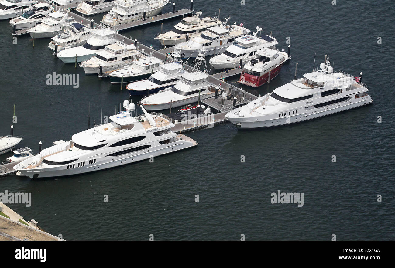 Le super yacht de la vie privée, propriété de Tiger Woods, le yacht est amarré à Jupiter en Floride Lundi 18 Mars, 2013 Avec : Atmosphère Où : Jupiter , Florida, United States Quand : 18 Mars 2013 Banque D'Images
