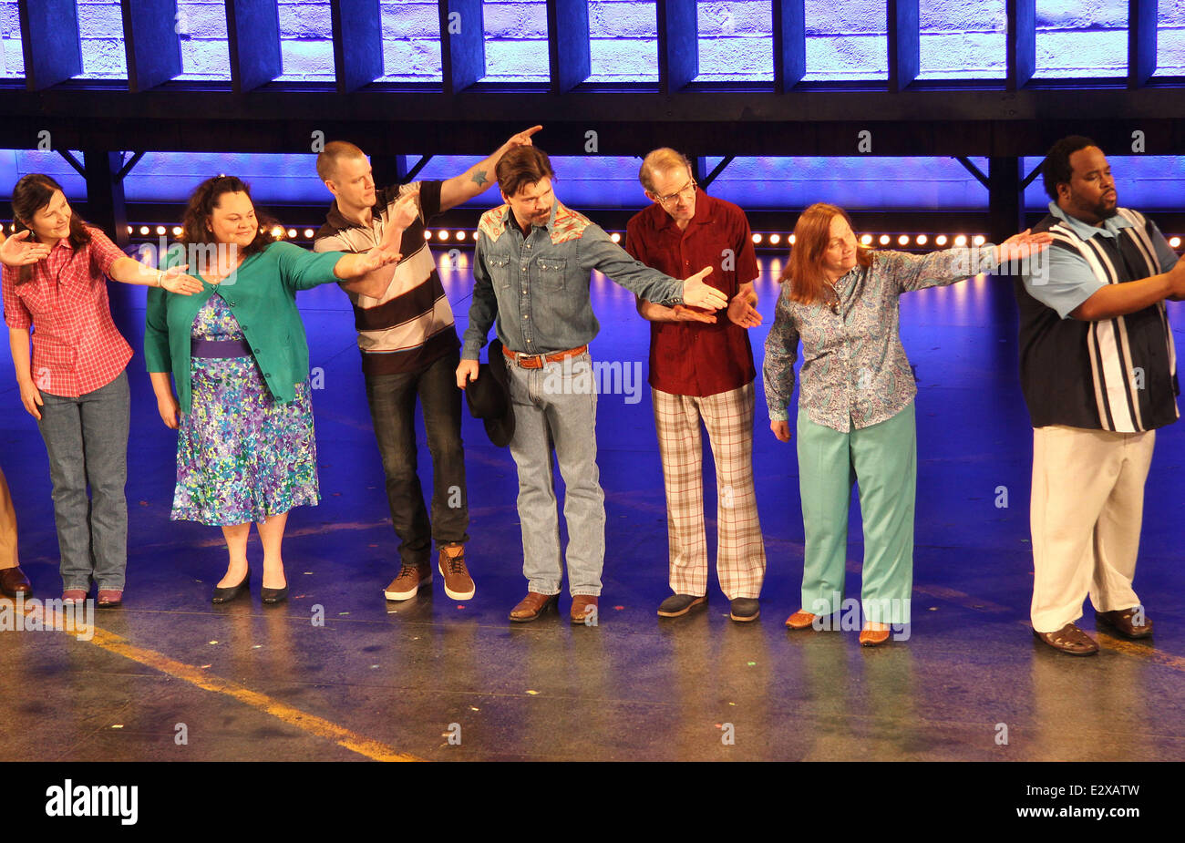 Soirée d'ouverture de Broadway Curtain Call for 'Les mains sur un corps dur' au Brooks Atkinson Theatre avec : Mary Gordon Murray,Keala Régler,David Larsen,Hunter Foster,William Youmans,Dale Soules,Jacob Ming-Trent Où : New York, NY, United States Quand : 21 Mars 2013 Banque D'Images