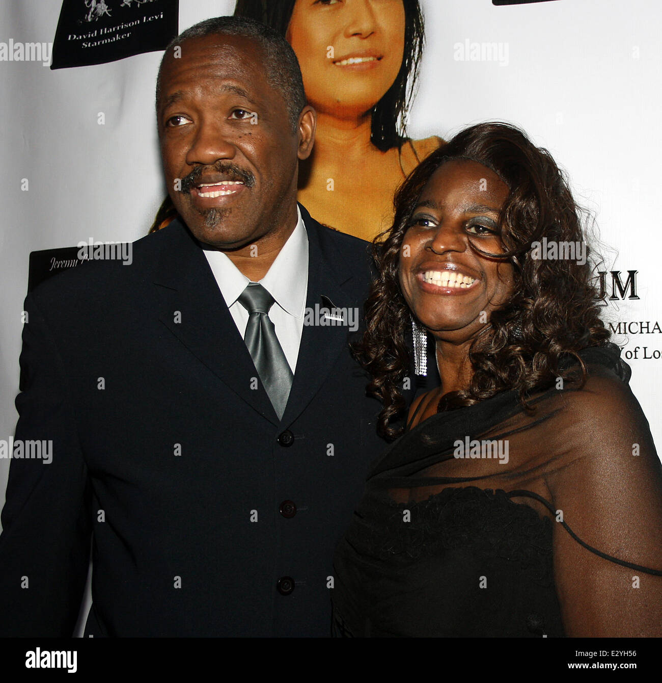 Événement organisé par la sensibilisation au cancer David Harrison Levi à V Salon avec : Kevin McClellan, Raenee Robinson-Mcoù Clellan : Santa Monica, Californie, États-Unis Quand : 09 Avr 2013 Banque D'Images
