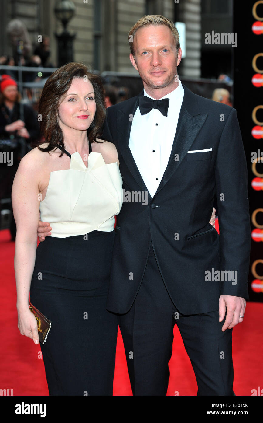 Dervla kirwan and rupert penry jones Banque de photographies et d’images à haute résolution - Alamy