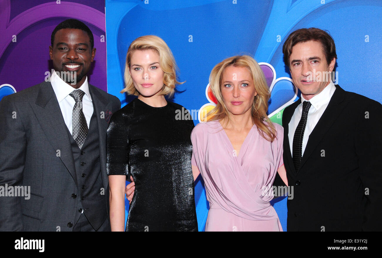 2013 - Présentation Upfront NBC Avec des arrivées : Rachael Taylor Lance,brut,Gillian Anderson,Dermont Mulroney où : New York, United States Quand : 13 mai 2013 Banque D'Images