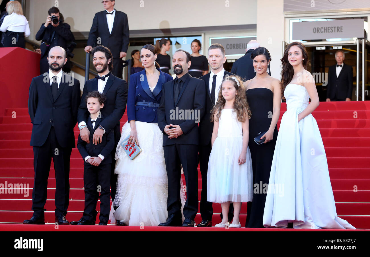 66e Festival du Film de Cannes - 'Le Passe' - Premiere avec : Ali Mossafa,Elyes Aguis,Tahar Rahim,Berenice Bejo,Asghar Farhad,Alexandre Mallet-Guy,Jeanne Jestin,Sabrina Ouazani,Pauline Burlet Où : Cannes, France Quand : 17 mai 2013 Banque D'Images