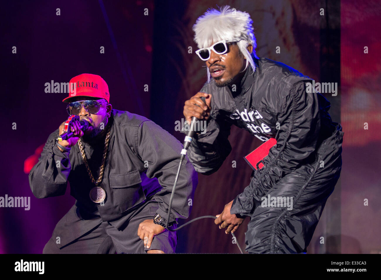 Dover, Delaware, USA. 21 Juin, 2014. BIG BOI (L) et ANDRE 3000 du groupe Outkast en concert à la luciole 2014 Music Festival à Dover, Delaware Crédit : Daniel DeSlover/ZUMAPRESS.com/Alamy Live News Banque D'Images