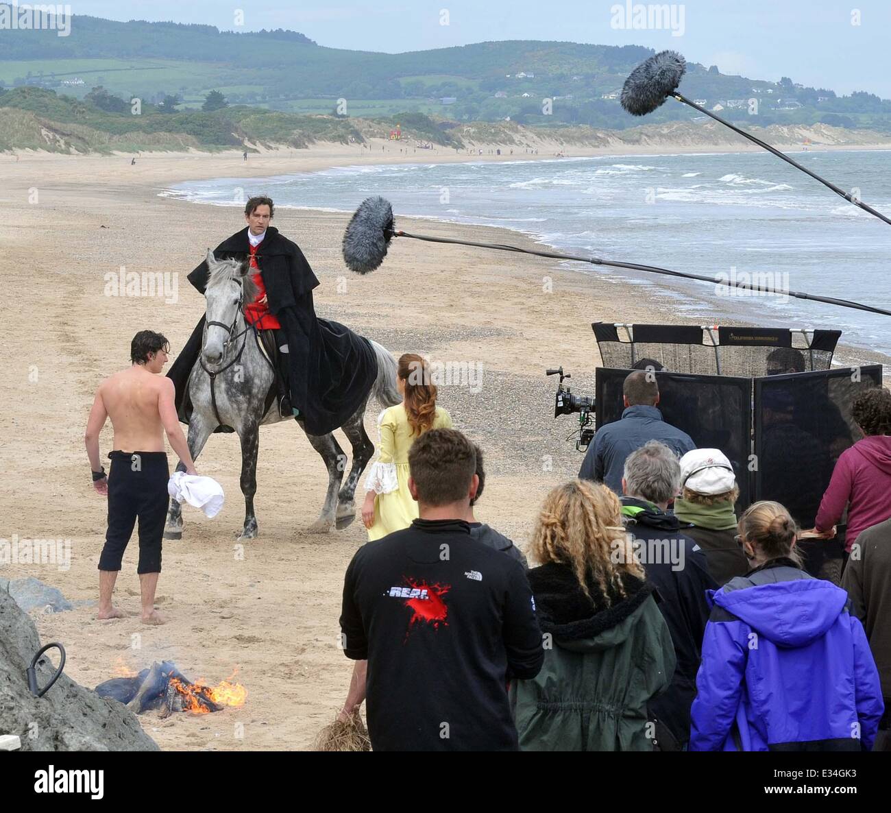 Premiers jours de tournage sur l'ensemble de la télévision Sky's nouveau drame 'Moonfleet',avec Ray Winstone, Aneurin Barnard,Ben Chaplin et Sophie Cookson. Avec : Sophie Cookson Où : Wicklow, Irlande Quand : 17 Juin 2013 Banque D'Images