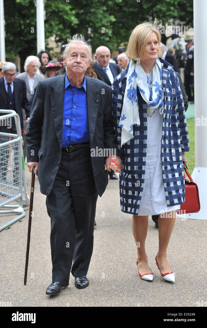 Monument à la mémoire de Michael Winner à la Police nationale dans le centre commercial Memorial. En vedette : Sir Terence Conran Où : London, Royaume-Uni Quand : 23 Juin 2013 Banque D'Images