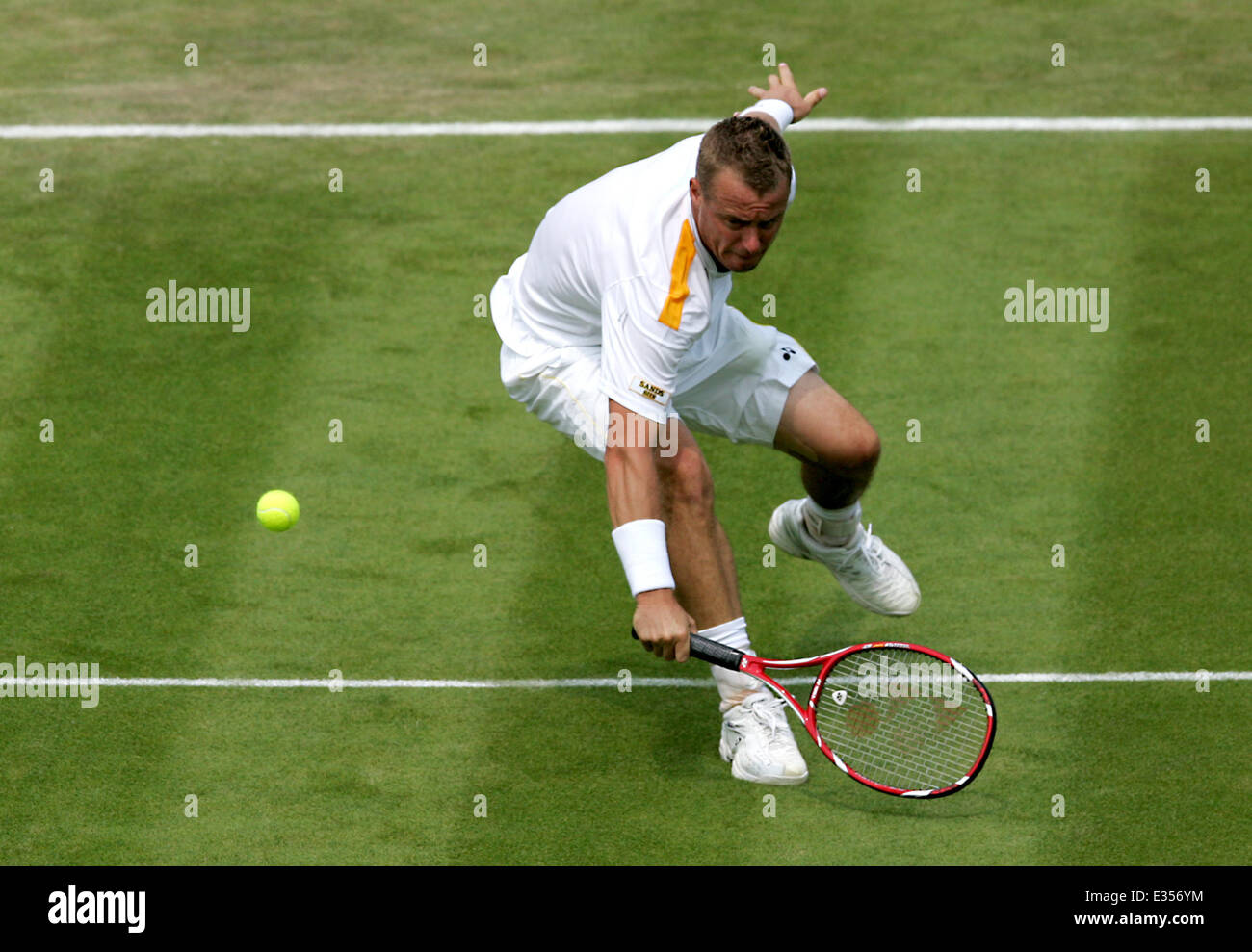 Championnat de Tennis de Wimbledon 2013 - Jour 3 - Dustin Brown (GER) v Lleyton Hewitt (AUS) 6-4 6-4 6-7(3) 6-2 comprend : Lleyton Hewitt Où : London, Royaume-Uni Quand : 26 juin 2013 **Non disponible pour publication en Pologne** Banque D'Images