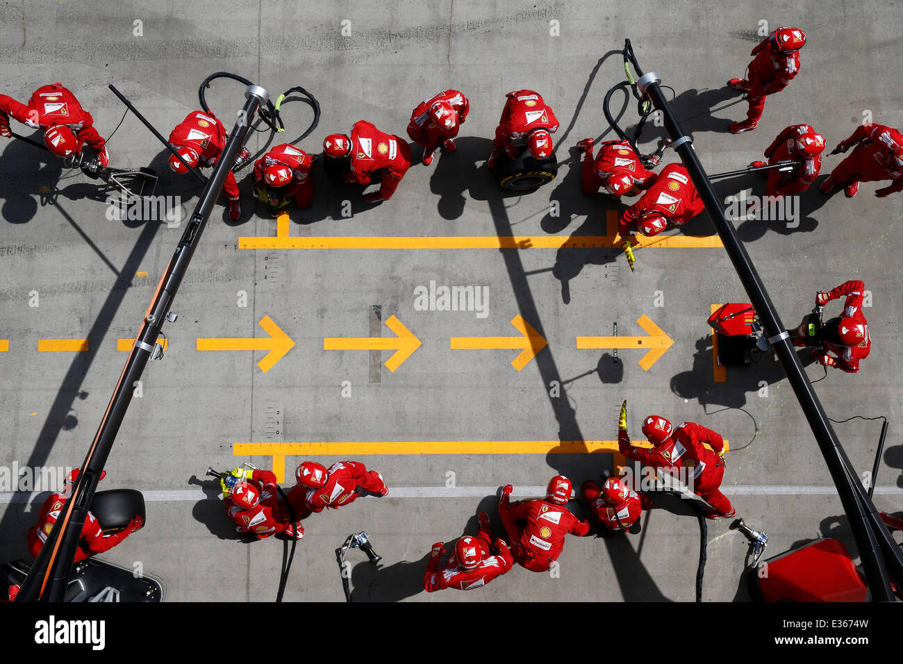 F1 : la FIA 2014 Champion du Monde de Formule 1, Grand Prix d'Autriche, la Scuderia Ferrari pit stop Banque D'Images