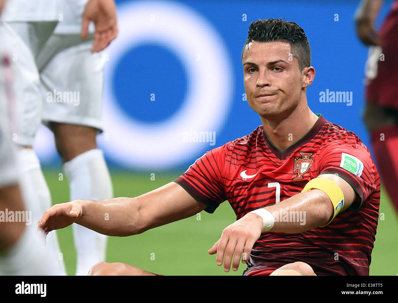 Manaus, Brésil. 22 Juin, 2014. Cristiano Ronaldo du Portugal réagit au cours de la Coupe du Monde 2014 Groupe G avant-match entre la France et le Portugal à l'Arena stade de l'Amazonie à Manaus, Brésil, 22 juin 2014. Photo : Marius Becker/dpa/Alamy Live News Banque D'Images