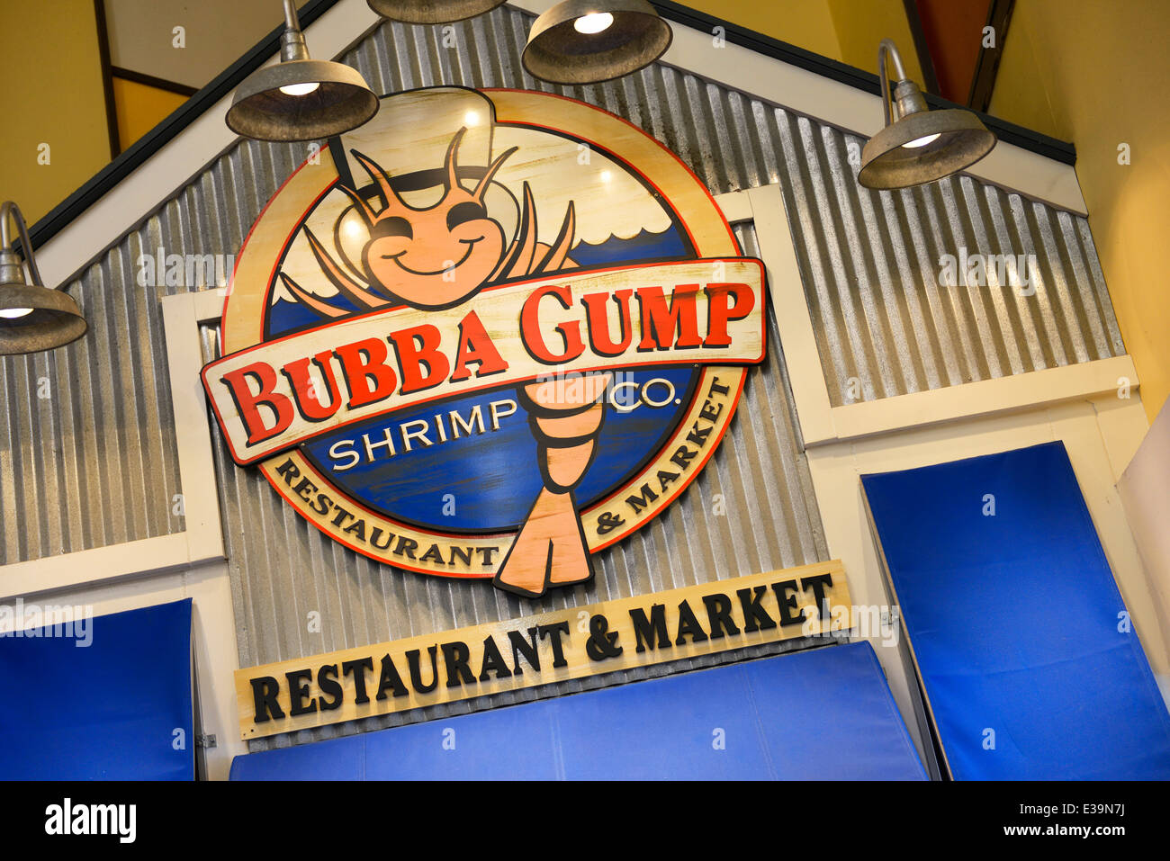 Bubba Gump Restaurant signe, au Navy Pier, Chicago Banque D'Images