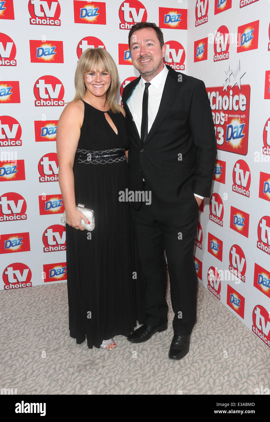 Le TV Choice Awards 2013 tenue à la Dorchester - Arrivées avec : Sally Lindsay,Daniel Ryan Où : London, Royaume-Uni Quand : 09 août 2013 Banque D'Images