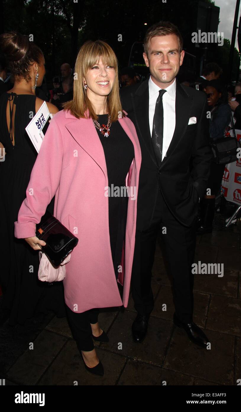 Le TV Choice Awards 2013 tenue à l'extérieur des arrivées - Dorchester avec : Kate Garraway et Matt Barbet Où : London, Royaume-Uni Quand : 09 août 2013 Banque D'Images