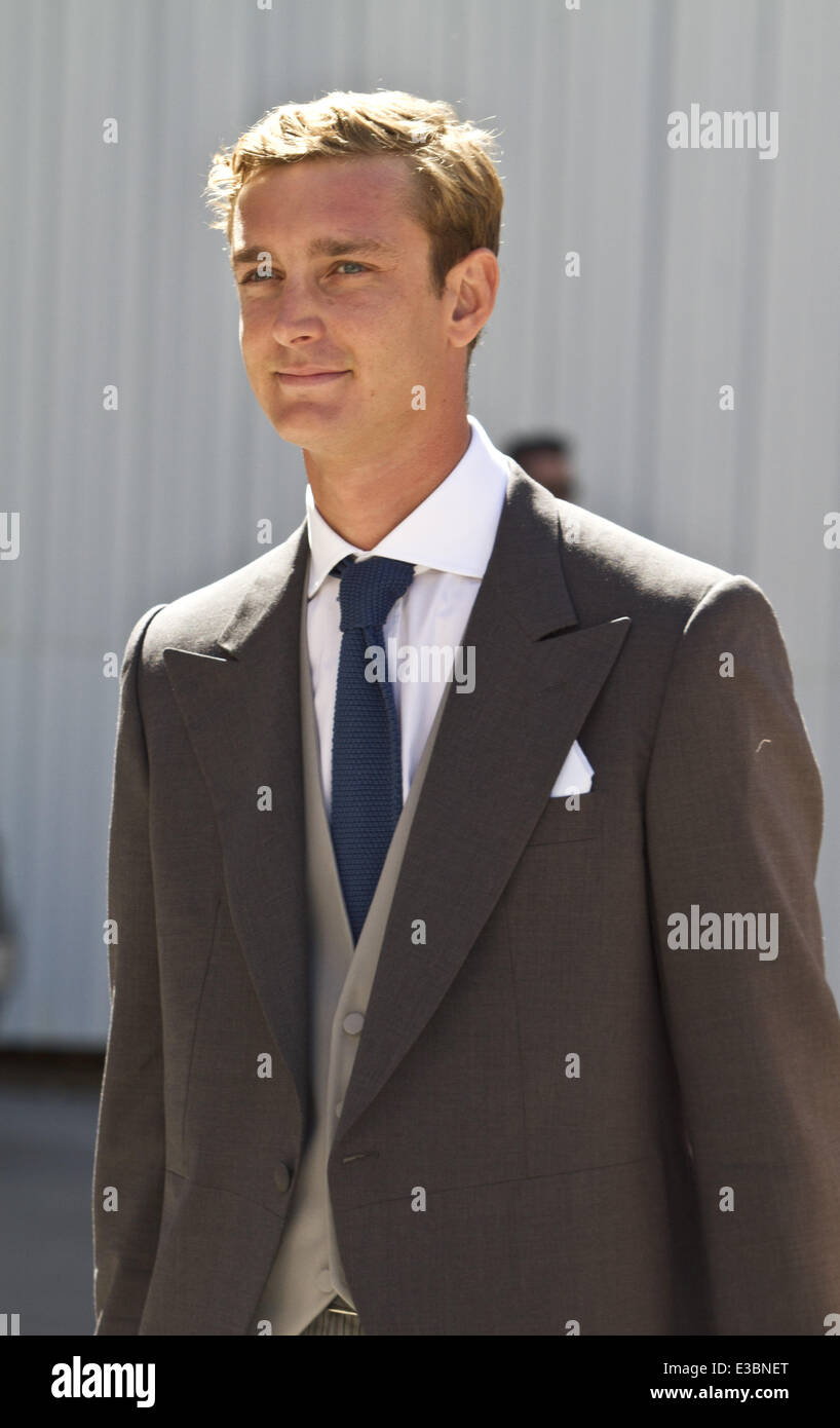 Le mariage du Prince Félix de Luxembourg et Claire Lademacher à la Basilique Sainte Marie-Madeleine avec : Pierre Casiraghi Où : Saint Maximin, France Quand : 21 août 2013 Banque D'Images