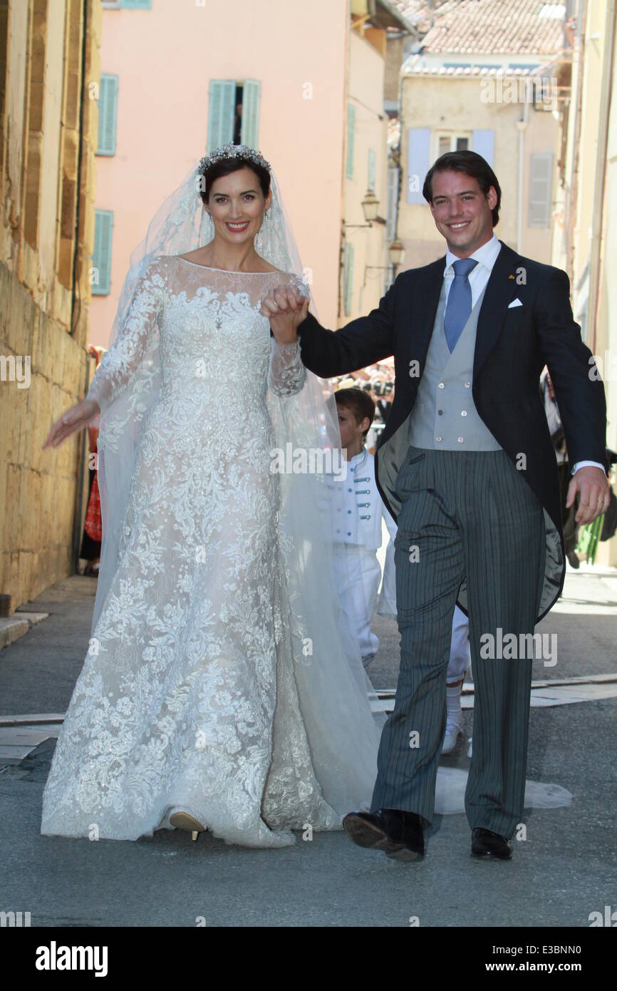 Le mariage du Prince Félix de Luxembourg et Claire Lademacher à la Basilique Sainte Marie-Madeleine avec : Claire Lademacher,Le Prince Félix de Luxembourg Où : Saint Maximin, France Quand : 21 août 2013 Banque D'Images