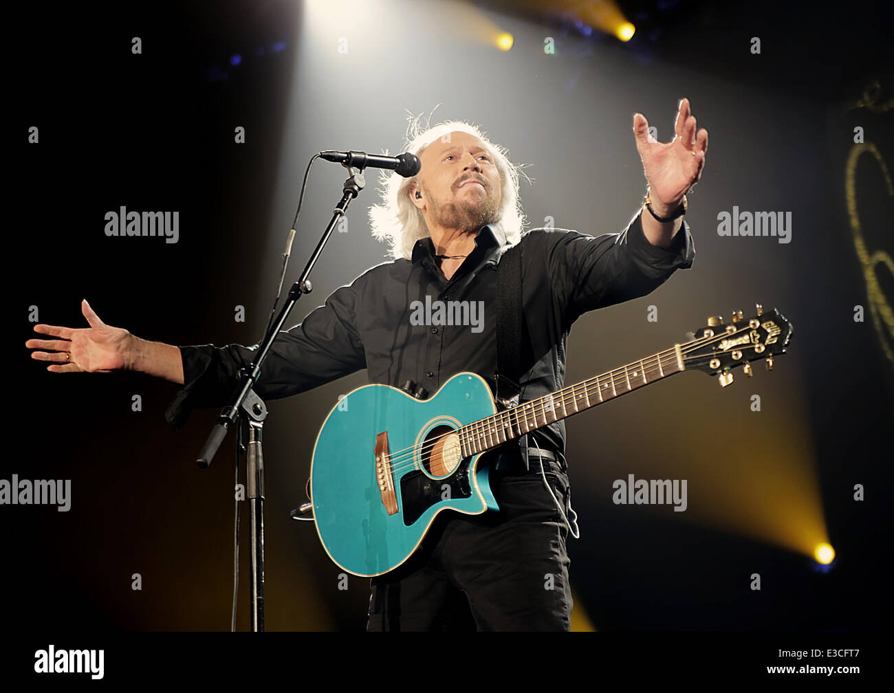 Barry Gibb effectuant à la Manchester Arena avec : Barry Gibb où : Manchester, Royaume-Uni Quand : 29 août 2013 Banque D'Images