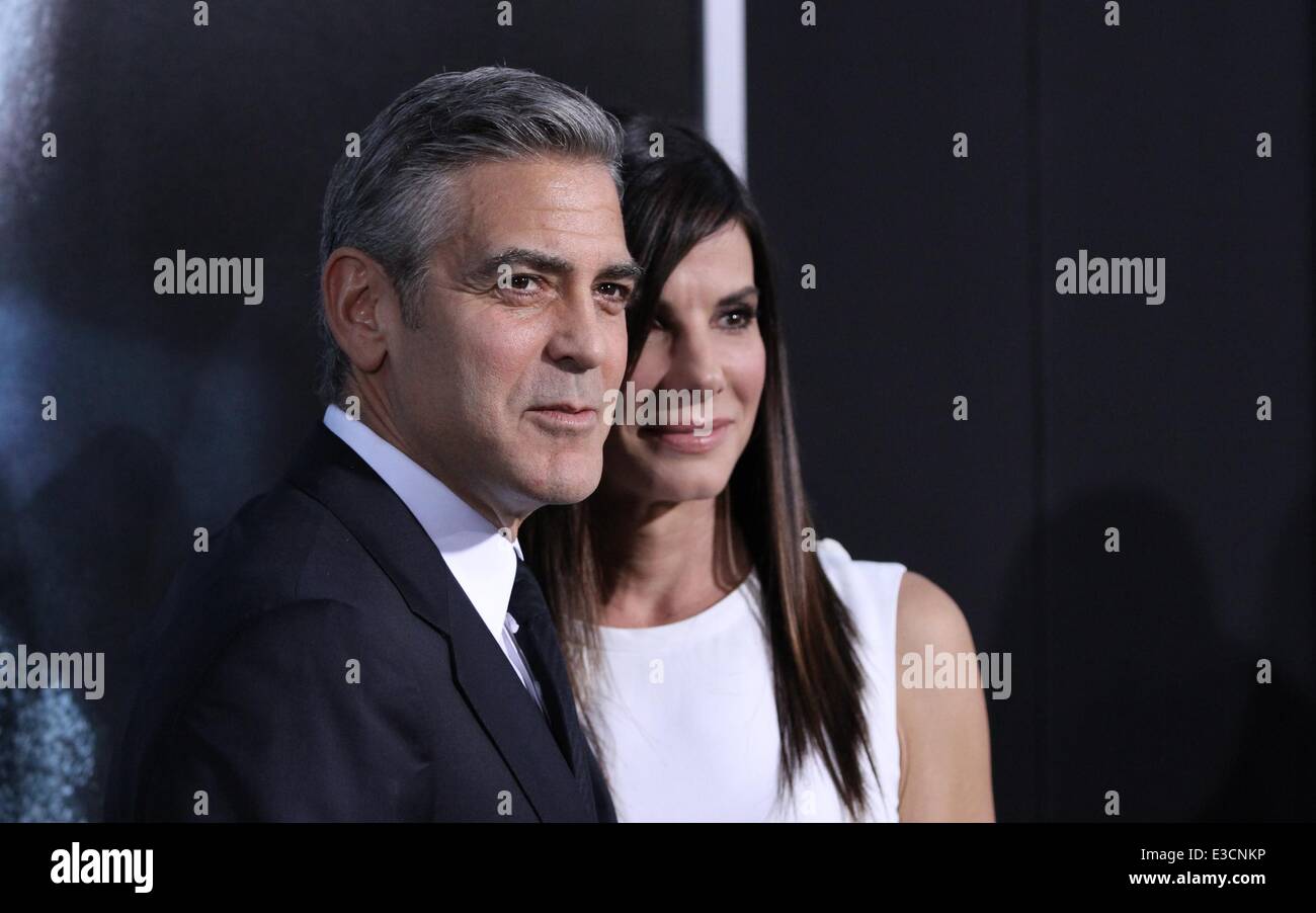 La "gravité" premiere à AMC Lincoln Square Theatre Le 1 octobre 2013 à New York. En vedette : George Clooney,Sandra Bull Banque D'Images