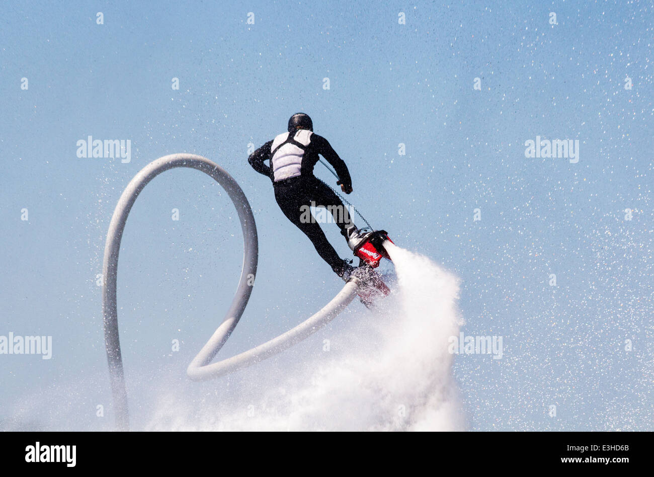 Homme flyboarder au North American Championships Flyboard à Toronto, Ontario, Canada Banque D'Images