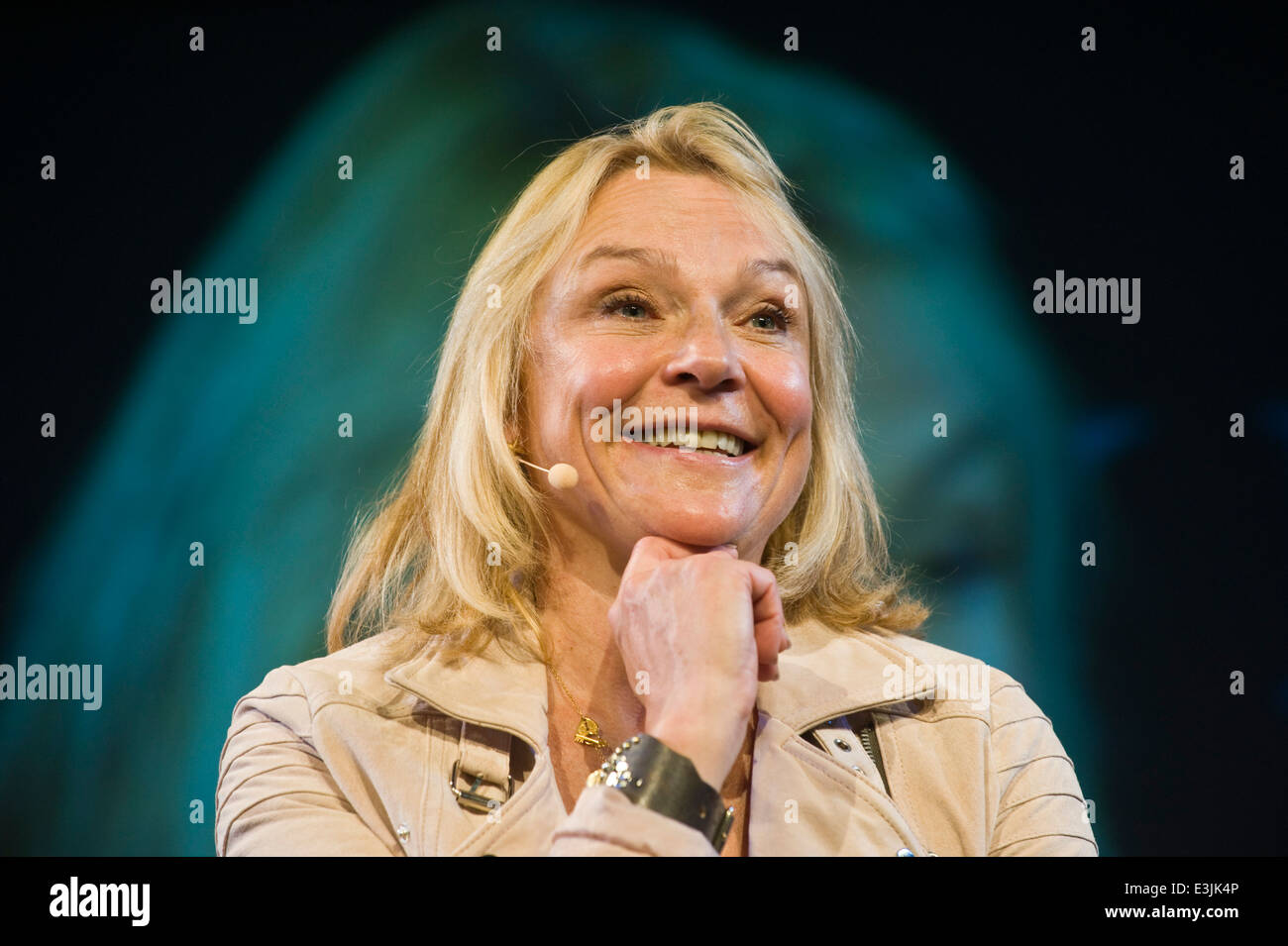 Helen Fielding parle de son milieu de vie et de travail à Hay Festival 2014 ©Jeff Morgan Banque D'Images