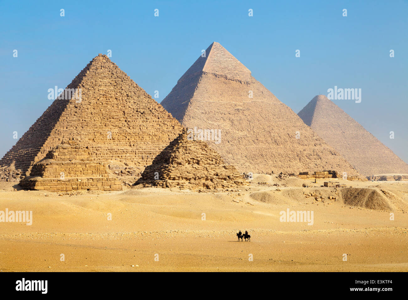 Sur les pyramides, près du Caire en Egypte ville Banque D'Images
