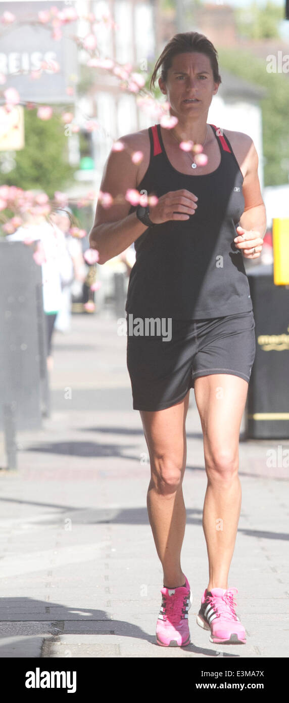 Wimbledon London UK. 23 juin 2014. Amelie Mauresmo, récemment nommé entraîneur d'Andy Murray à Wimbledon en jogging, UK Crédit : amer ghazzal/Alamy Live News Banque D'Images