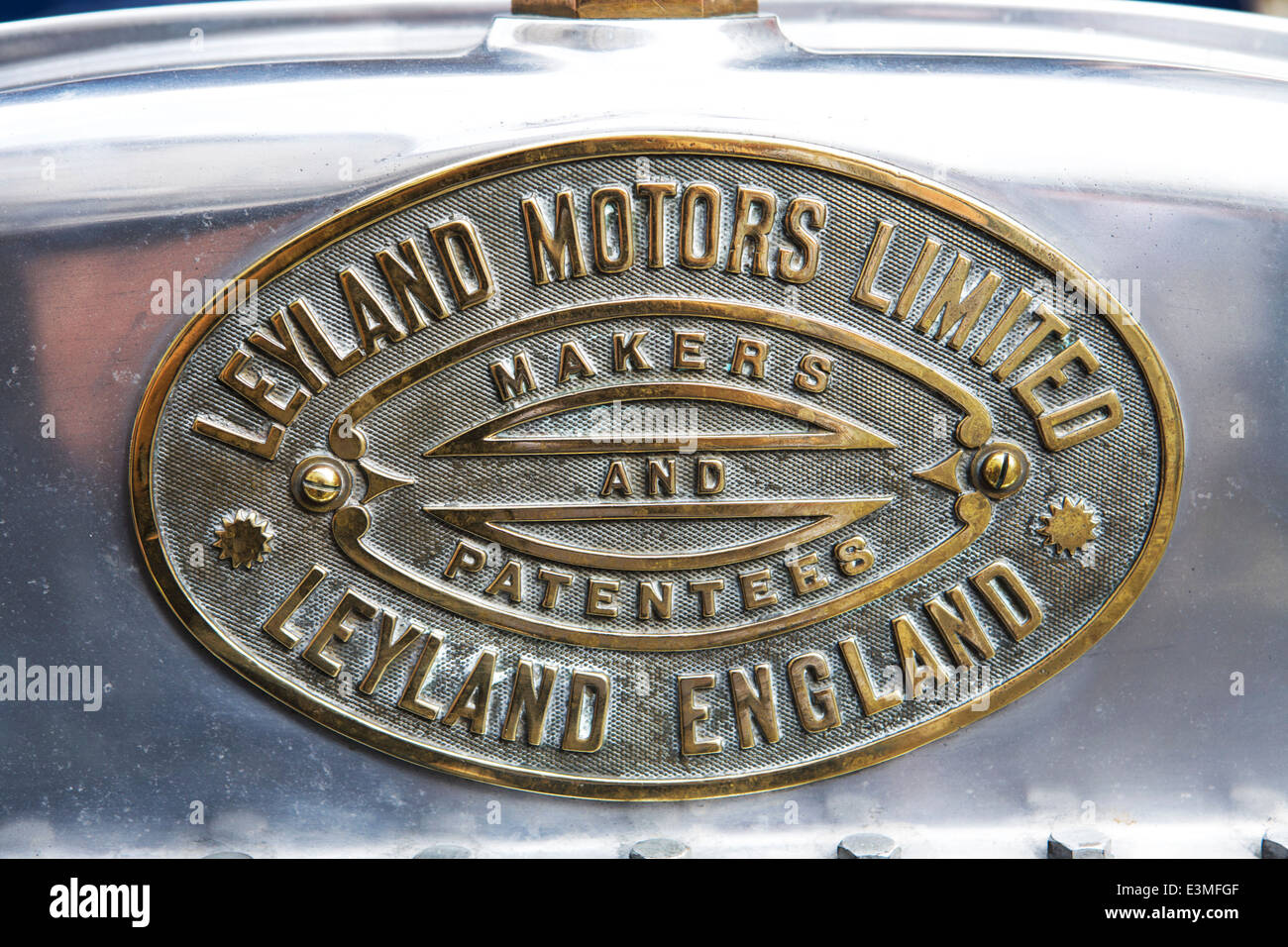 Radiateur de voiture plaque en laiton, Leyland Motors Ltd. Banque D'Images
