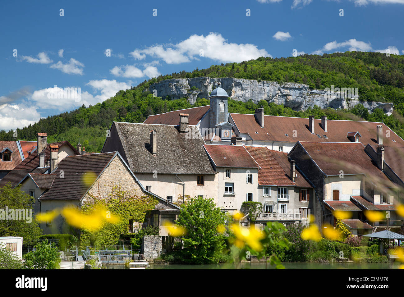 Ville d'Ornans, Franche-Comté, Doubs, France Banque D'Images