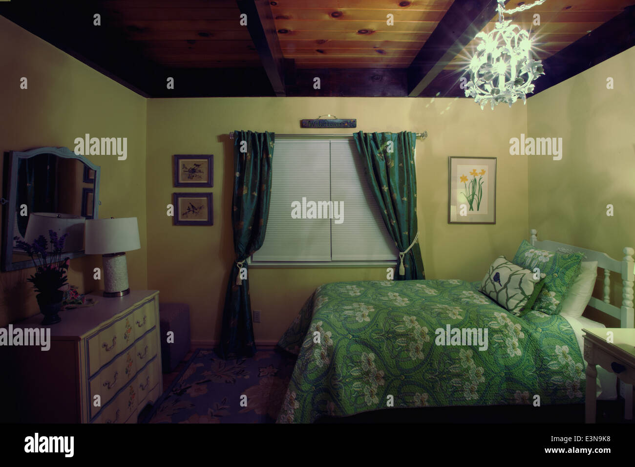 Vue panoramique de Nice chambre élégante. Sur le mur d'image a été modifiée, Banque D'Images