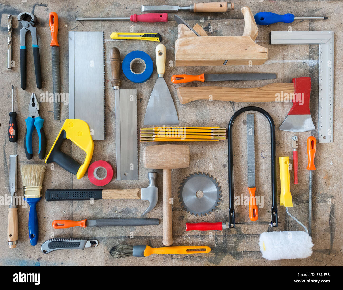 Divers outils de menuiserie, la construction sur la table Banque D'Images