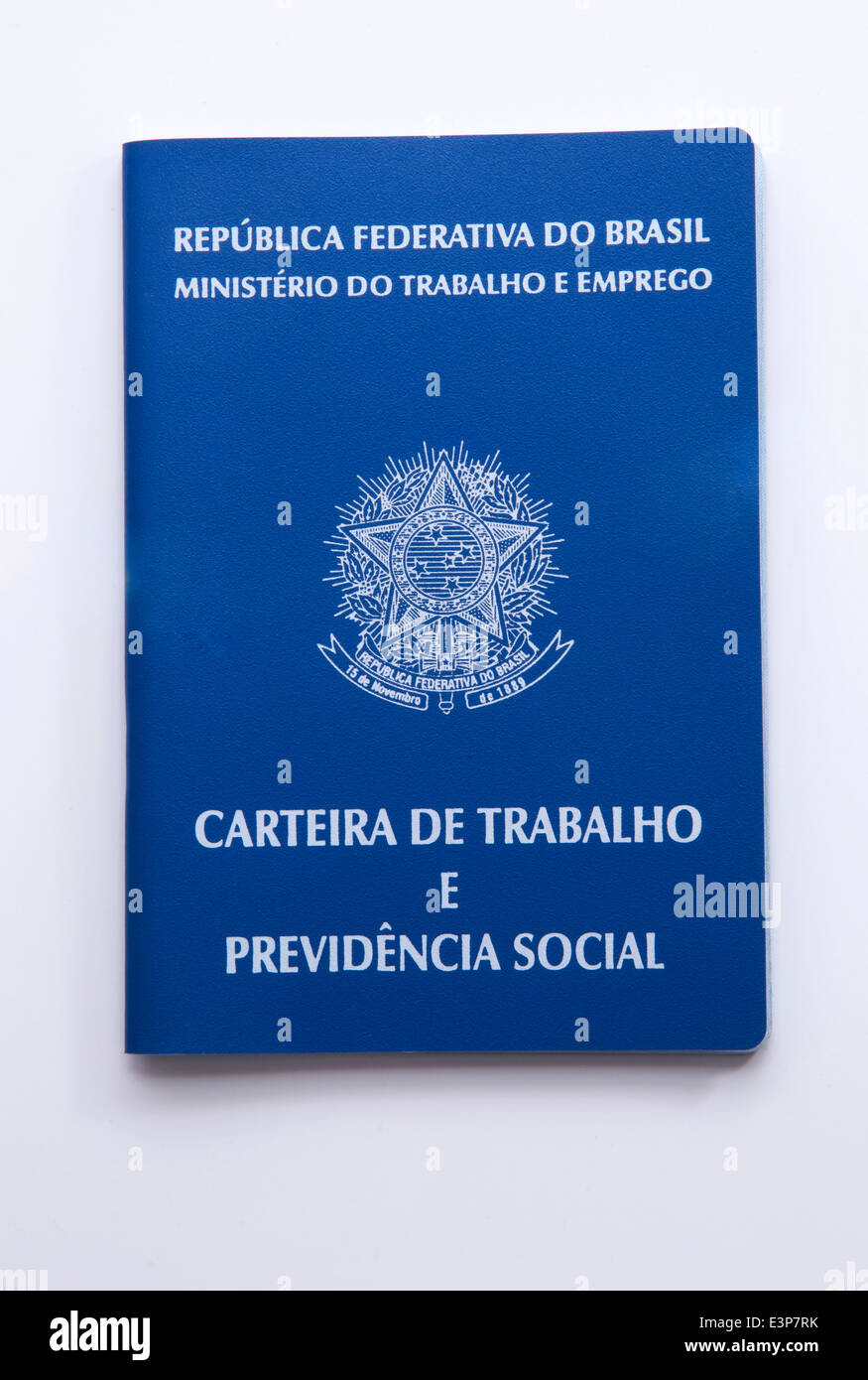 Document de travail brésilien et de la sécurité sociale document (carteira de trabalho) sur fond blanc Banque D'Images