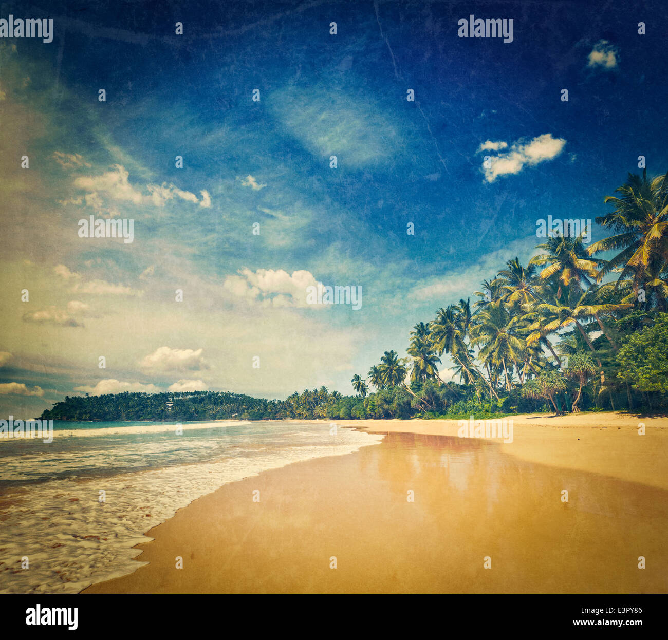 Vintage retro style travel image de plage de l'Océan Indien. Sri Lanka Banque D'Images