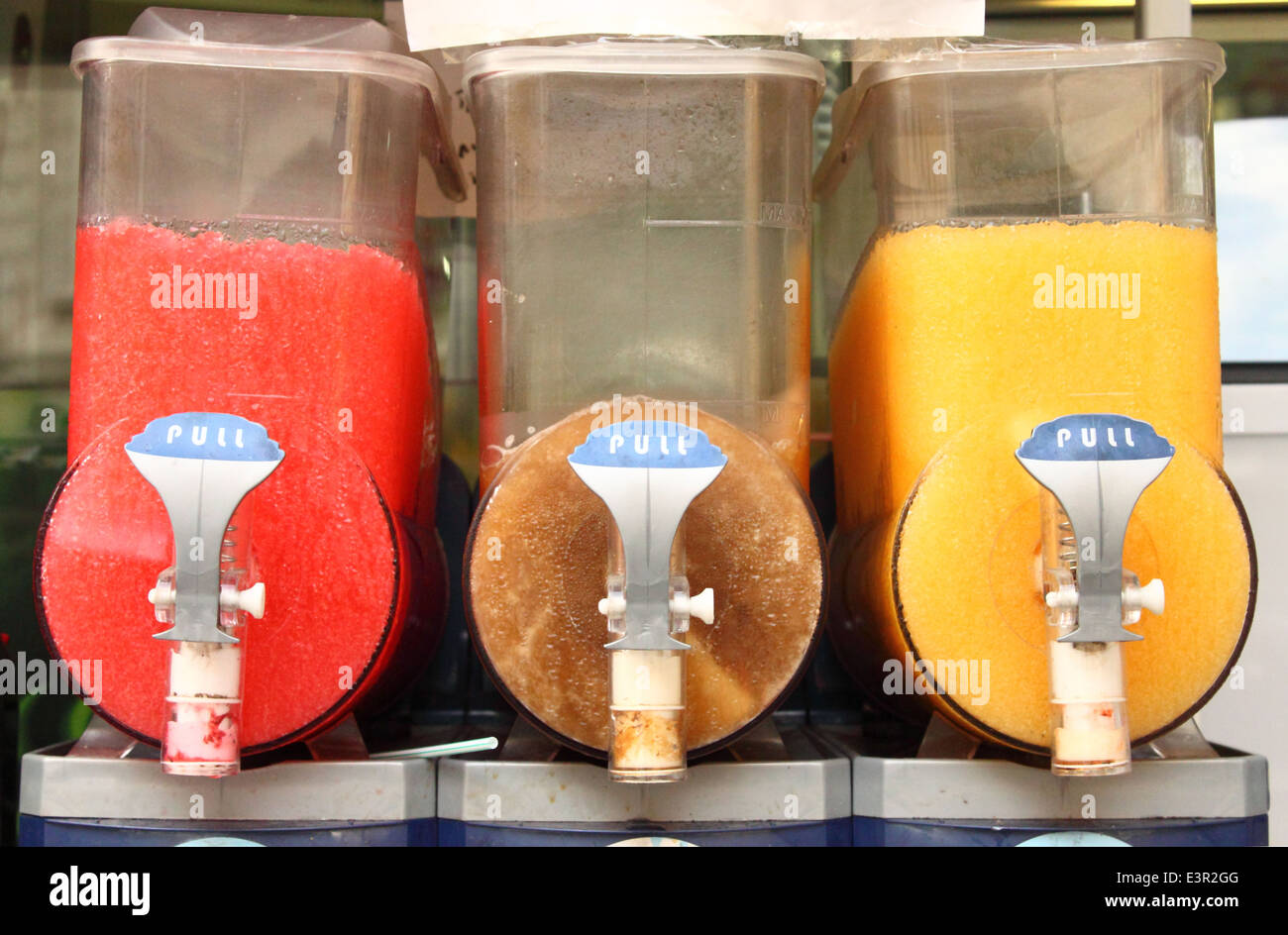 La glace concassée distributeur de boisson, un rafraîchissement typiquement italien Banque D'Images