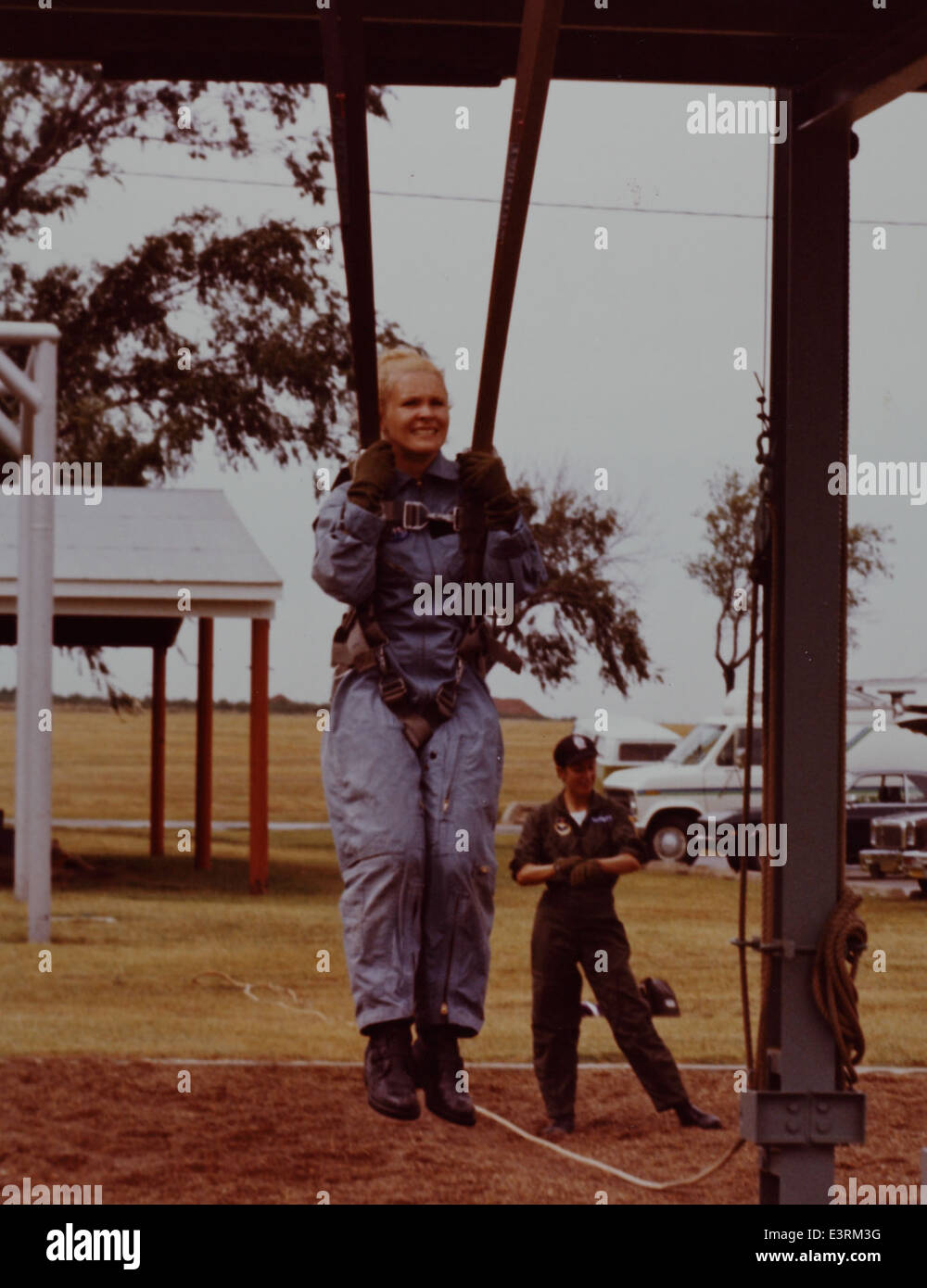 Rhea Seddan était un aviateur remarquable dont les contributions à l'aviation sont documentées sur cette photo. Dans le cadre de la collection Women of Flight, son héritage souligne le rôle joué par les femmes dans l’avancement de l’aviation au début et au milieu du XXe siècle. Banque D'Images