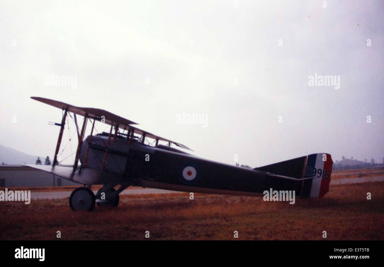 Le SPAD S. Le VII était un avion de chasse biplan français largement utilisé pendant la première Guerre mondiale. Il était connu pour sa vitesse et sa durabilité, devenant l'un des chasseurs alliés les plus réussis dans le conflit. Banque D'Images