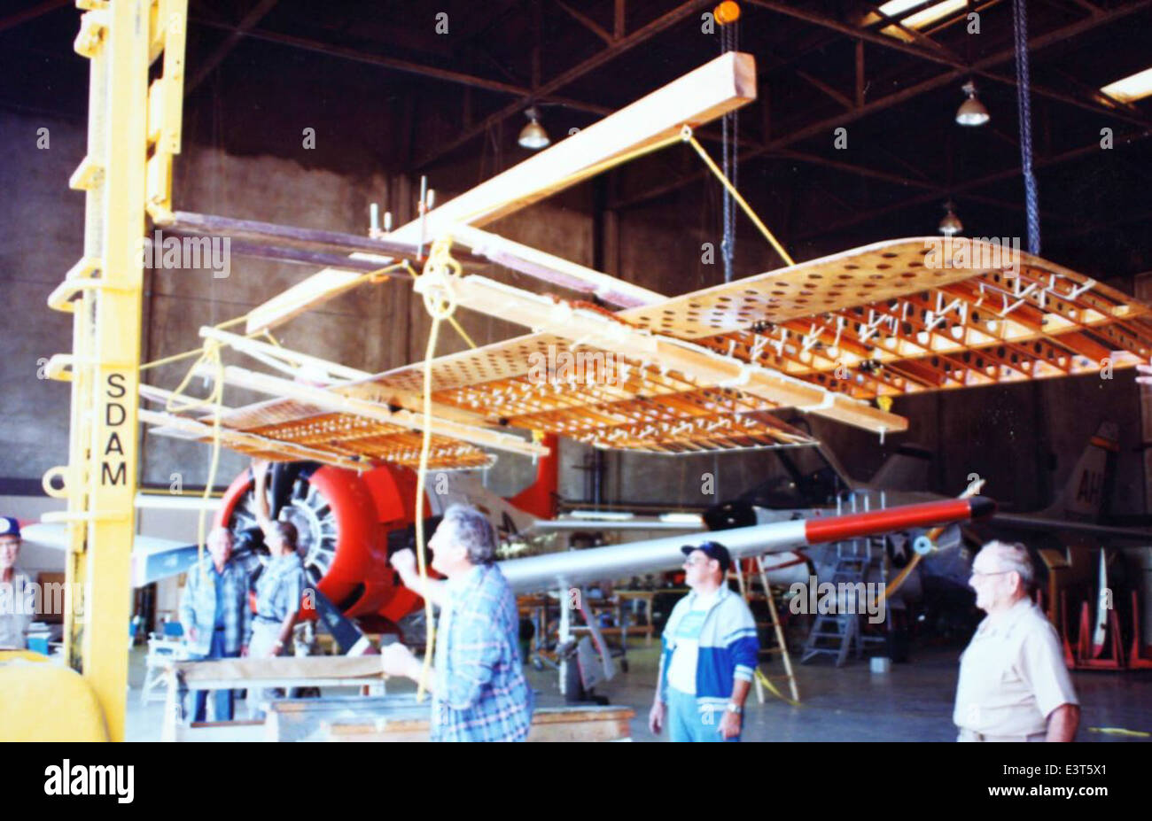 Le SPAD VII était un avion de chasse biplan français utilisé pendant la première Guerre mondiale. Il était l'un des chasseurs alliés les plus performants, connu pour sa vitesse et sa puissance de feu. Le SPAD VII a joué un rôle important dans le combat aérien, fournissant un soutien crucial pour atteindre la supériorité aérienne pendant la première Guerre mondiale. Banque D'Images
