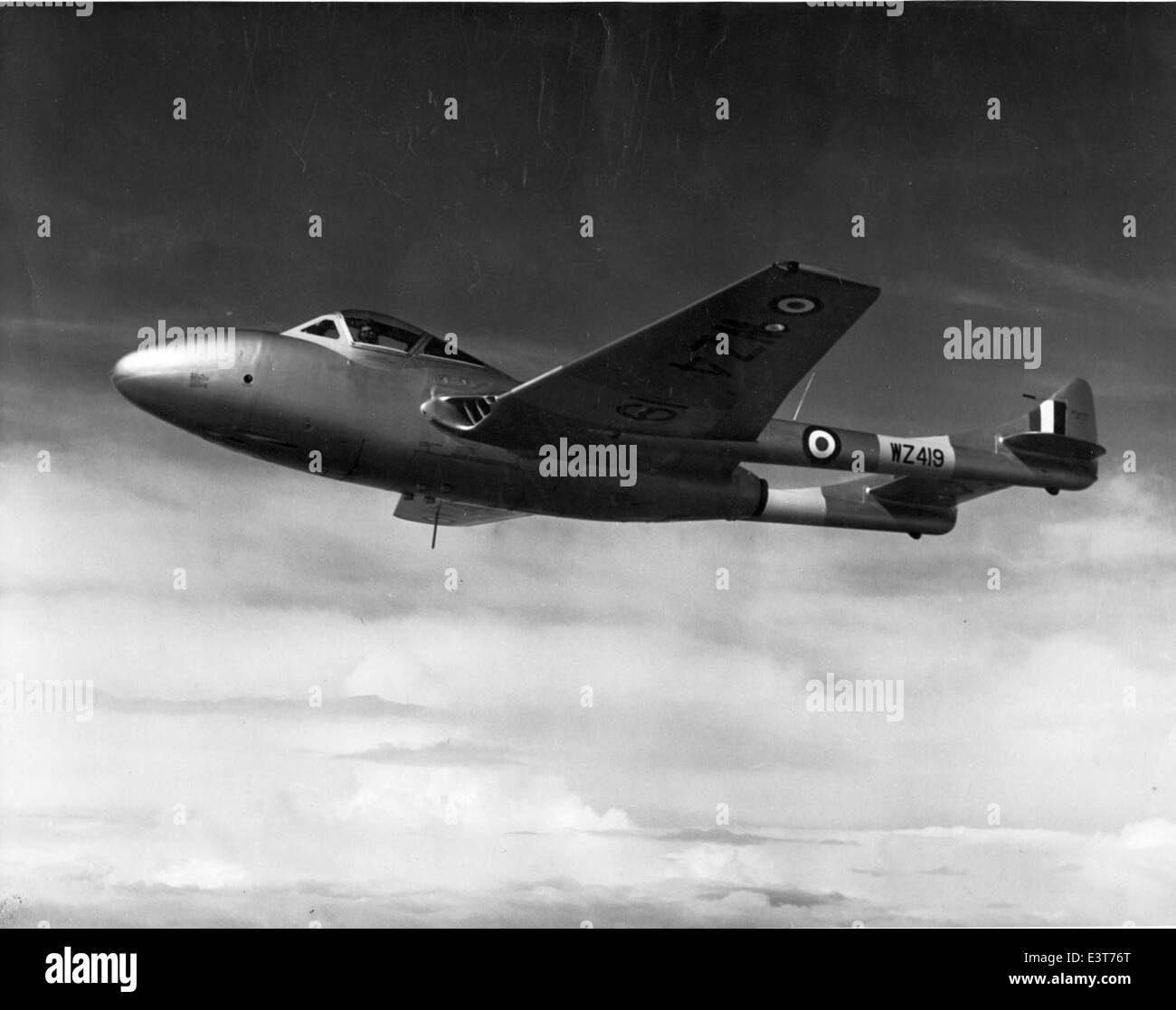 Le de Havilland DH.115 Vampire T11, WZ419, était un avion d'entraînement biplace britannique utilisé par la Royal Air Force. C'était un avion important dans l'ère post-seconde Guerre mondiale, formant les pilotes de la RAF pour les avions de combat à réaction. Banque D'Images