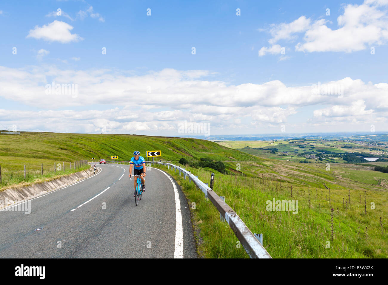 Près du sommet du cycliste Holme Moss, l'un des plus forte monte en stade de france 2014 Tour de France, Holme Valley, West Yorkshire, Royaume-Uni Banque D'Images
